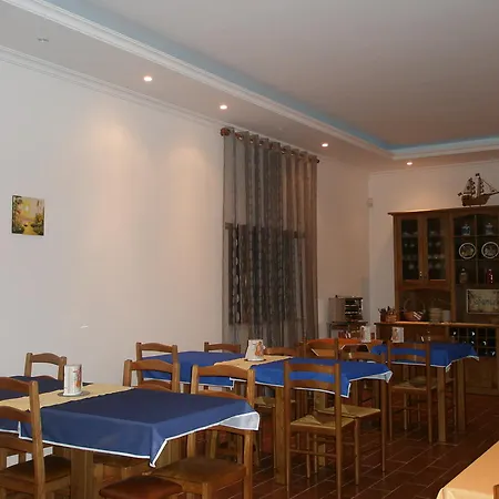 Local Ceu-azul Guest house 3*