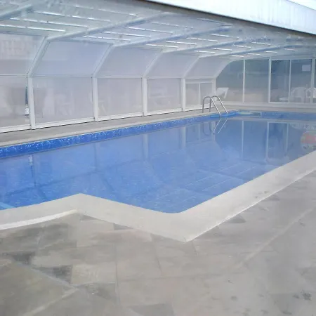 Gasthuis Local Ceu-azul 3*